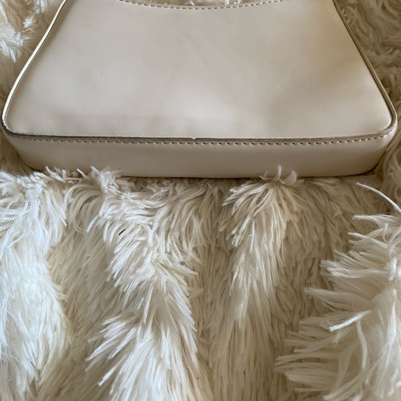 Off White Small Bag - Picture 4 of 4